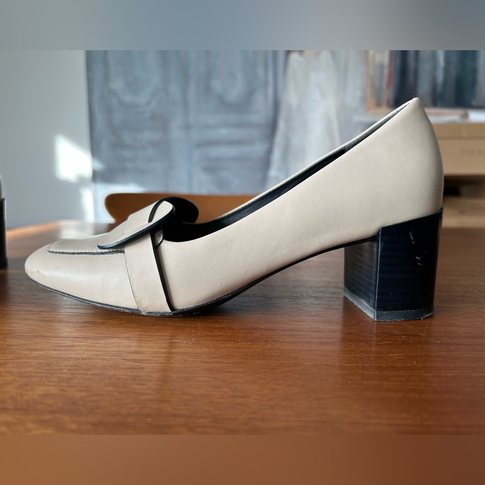 Tory Burch Beige Block Heel Shoes
